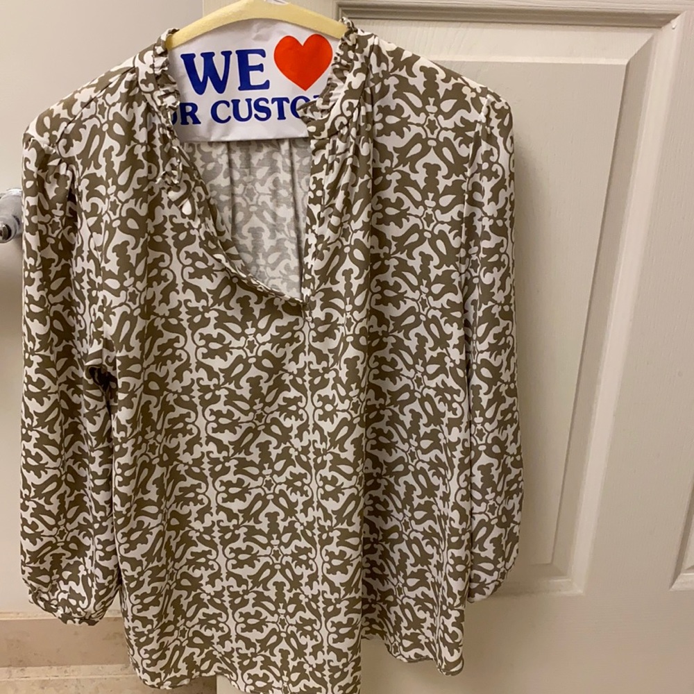 Anne Taylor Loft 3/ 4 Sleeve Blouse Petite Medium